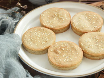 Nhà chỉ có bột nếp, đem làm bánh nướng đơn giản kiểu này lại có món ăn sáng xuất sắc - Vimarsana News