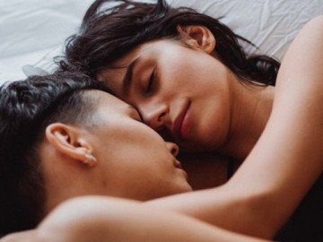 Thấy chồng áp lực cực độ mỗi khi lâm trận, cô vợ khiến cục diện thay đổi khó tin - Vimarsana News