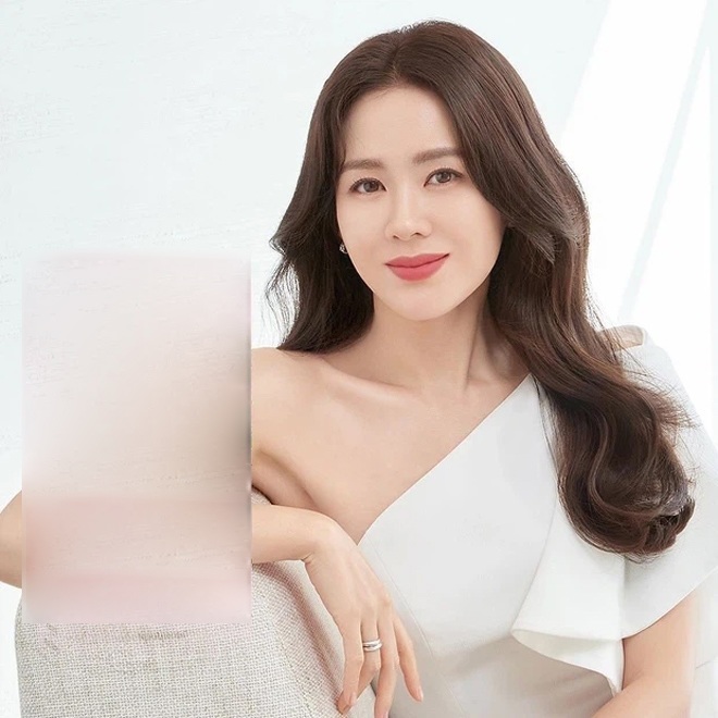 Chưa cưới, Son Ye Jin đã dính tin có bầu với Hyun Bin, ảnh mới nhất bụng to bất thường - 3