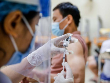 Hiệu quả của vắc xin COVID-19 có bị giảm nếu chậm tiêm mũi 2? - Vimarsana News