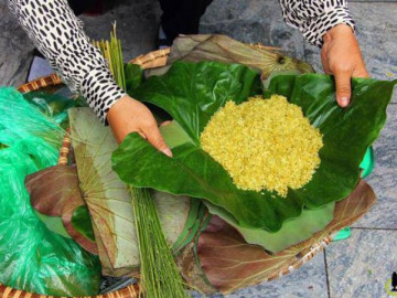 Cốm xanh vào mùa, với cách này biết ngay loại đó nhuộm màu hay không - Vimarsana News