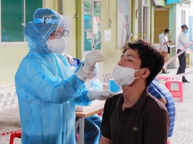 Hà Nội có 5 ca mắc COVID-19, tỉnh Hà Nam thêm 14 ca mới lan vào trường học, công ty