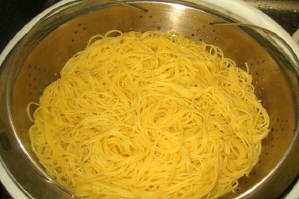 6 cách làm mì Ý (Spaghetti) sốt kem, bò bằm, phô mai ngon đúng điệu - 8