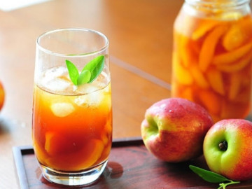 Bà bầu uống trà đào được không?