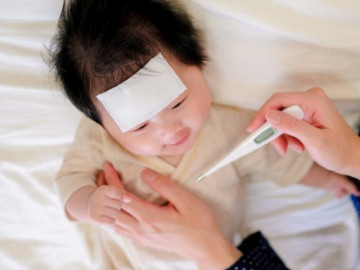 Triệu chứng cúm A ở trẻ em biểu hiện như thế nào?