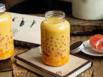 Còn thừa mấy quả xoài đem chế biến kiểu này được món giải khát mát lạnh, thơm nức
