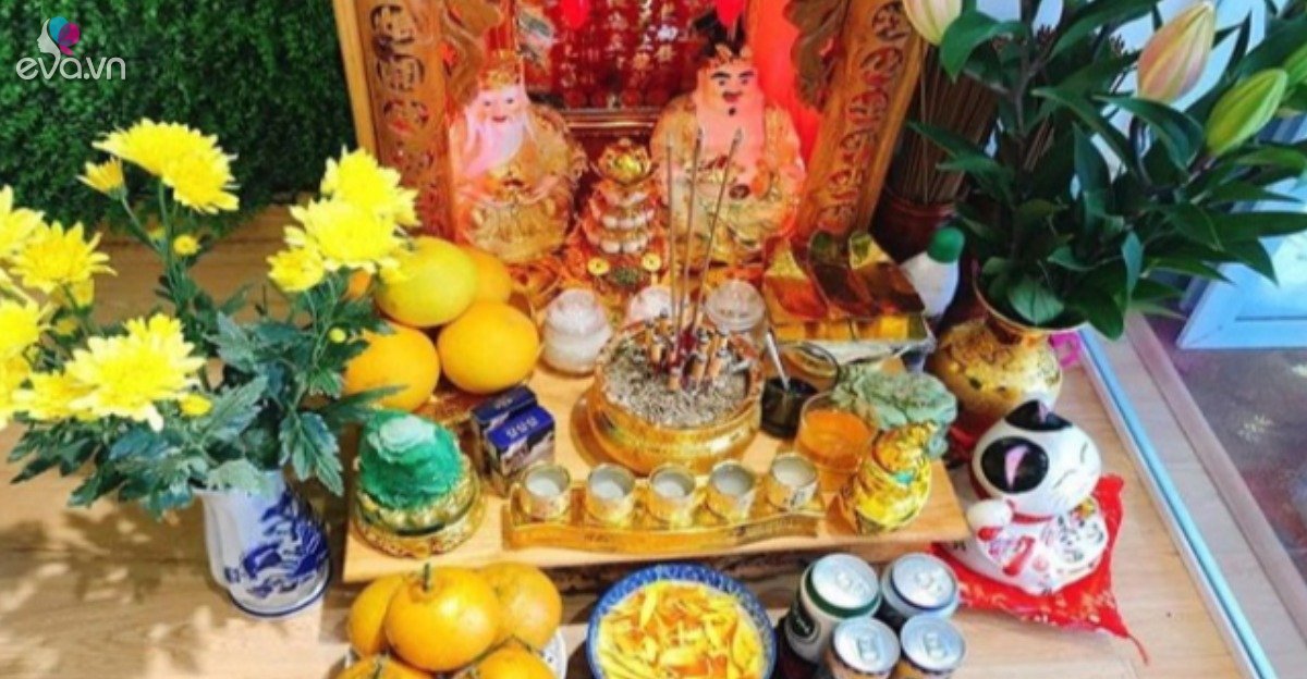 Read more about the article Tỏi có mùi hôi nhưng Thần Tài rất thích, nhà giàu thường đặt 5 củ tỏi tươi trên bàn thờ
