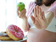 Phụ nữ có thai không nên ăn gì trong 3 tháng đầu?