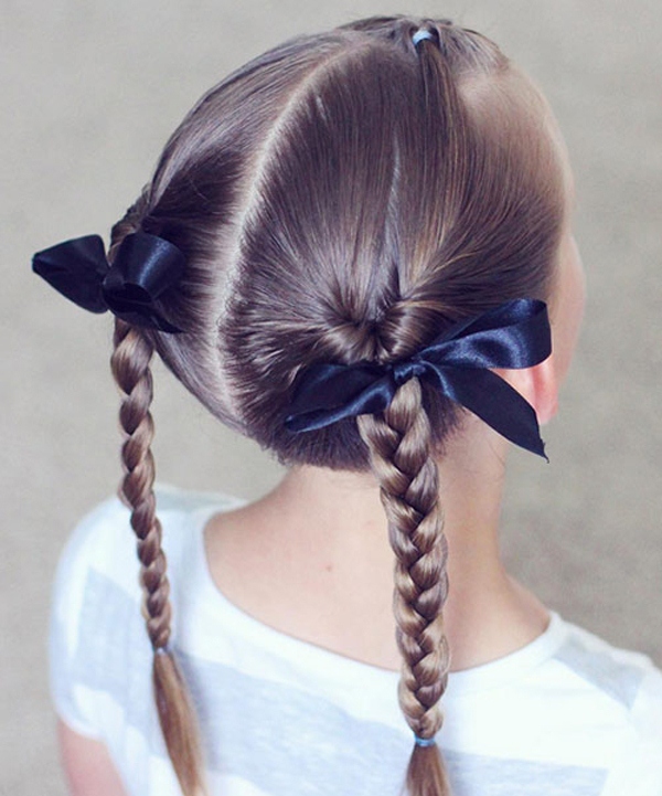 Tóc đẹp cho bé gái: Top 20 kiểu đẹp dễ thương đơn giản dễ thực hiện