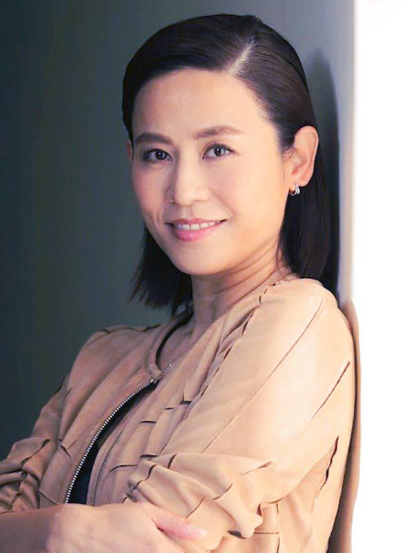TVB大姐被罵又老又胖震驚，U60-6歲時美貌驚人