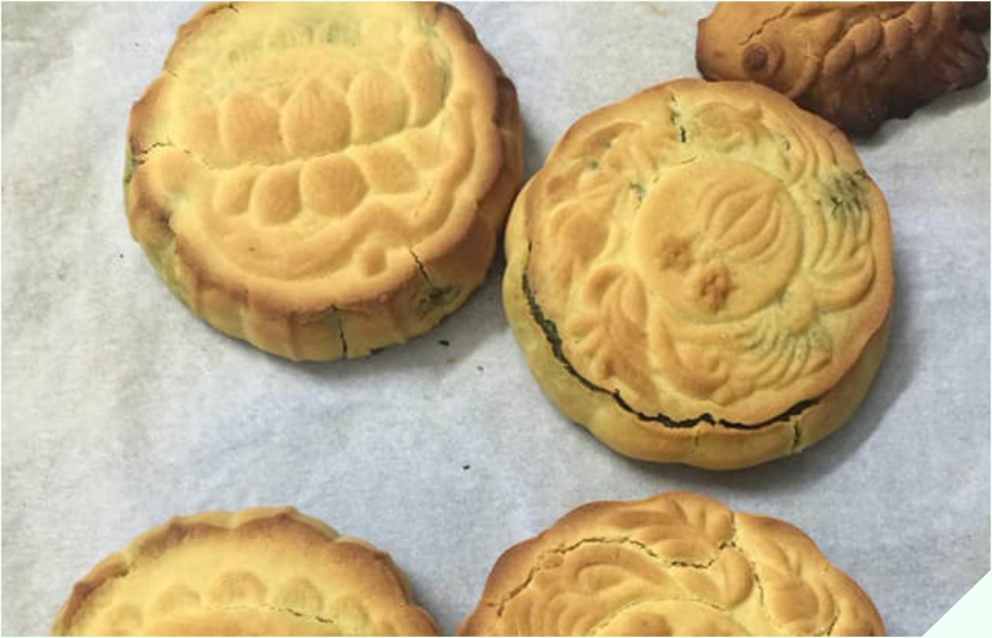 5 cách làm bánh Trung thu nướng nhân thập cẩm, đậu xanh chi tiết từ A - Z - 11