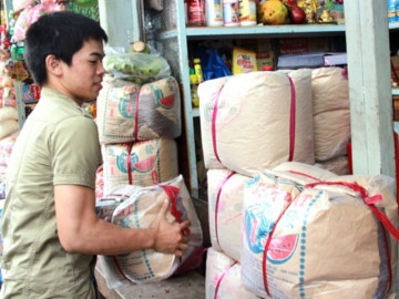 Chàng trai Đà Nẵng hư hỏng trúng độc đắc, bỗng dưng có tiền tỷ và phản ứng bất ngờ của người mẹ