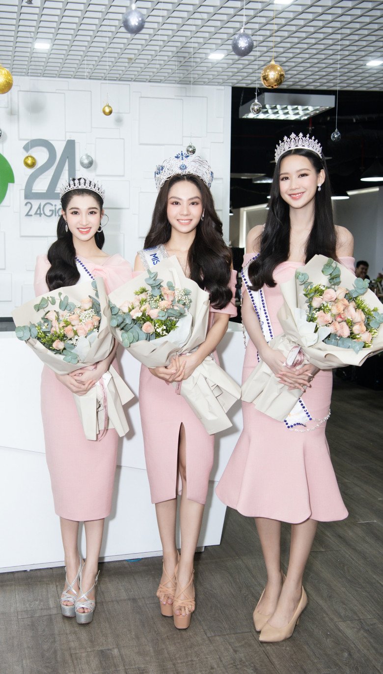 Chuyện váy áo của Top 3 Miss World Vietnam 2022 sau đăng quang: lộng lẫy, chỉn chu, đồng điệu - 7