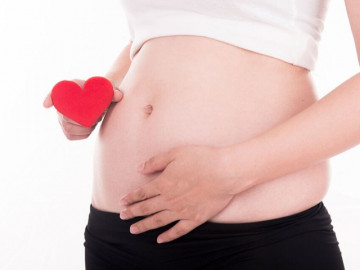 Mới mang thai tháng đầu nên ăn gì để đảm bảo cho mẹ và con?