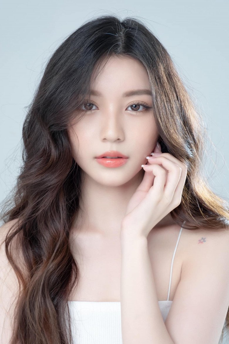 Hotgirl từng biếu mẹ gần 100 triệu dịp Trung thu hóa ra là gái xinh nức tiếng Sài Gòn, kiếm tiền từ rất sớm - 5