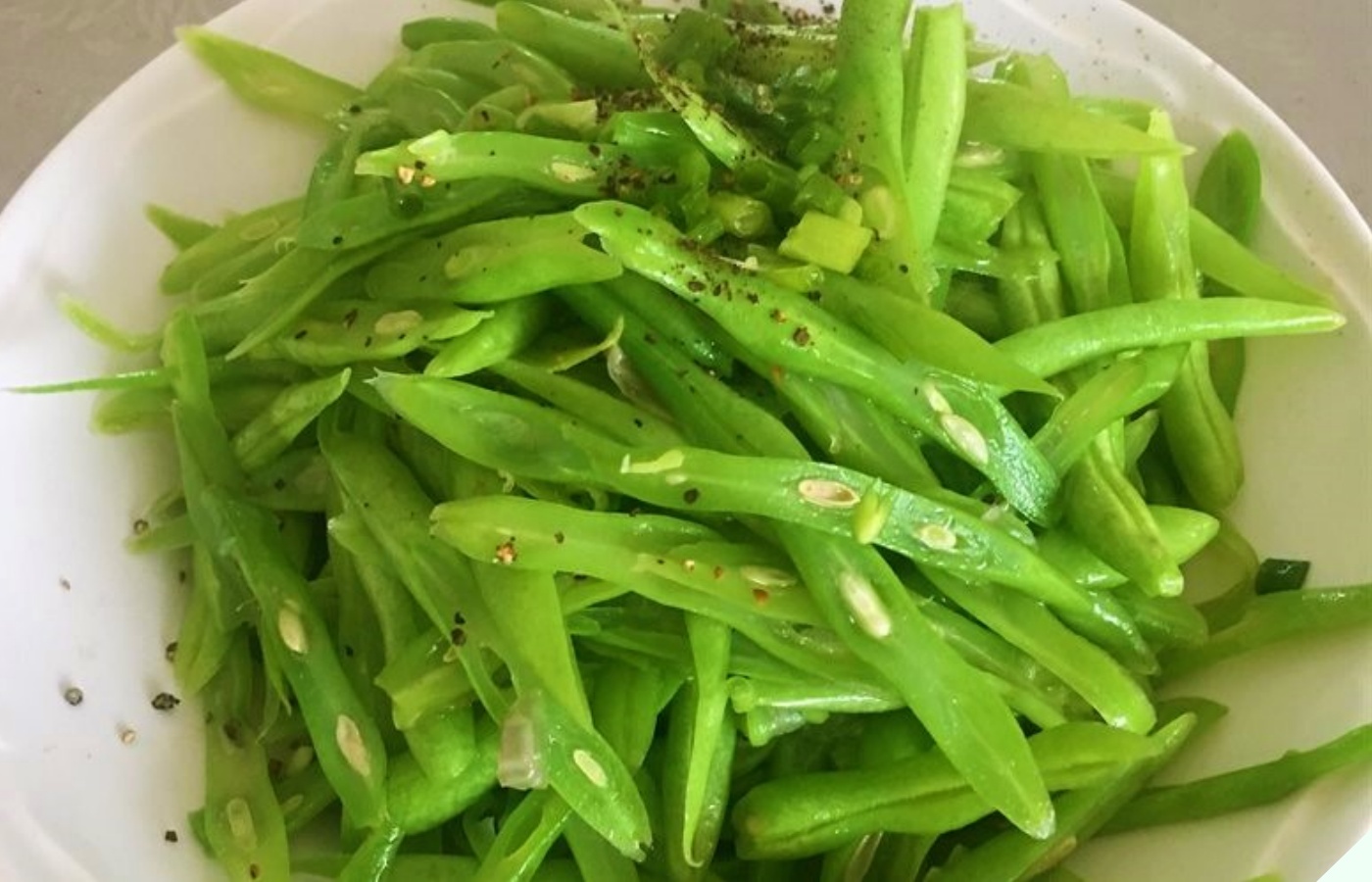 Loại Rau Rẻ Bèo Được Ví Như Thuốc Khỏe Xương, Nấu Món Gì Cũng Bổ, Trẻ Ăn  Cao Lớn Vượt Trội, Người Già Không Sợ Loãng Xương