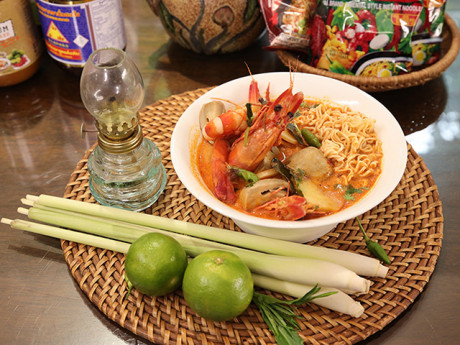 Tin tức ẩm thực - Món ngon dễ làm chuẩn vị Thái với các sản phẩm Thái Lan sẵn có trên kệ siêu thị Việt