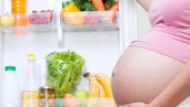 Mẹ bầu ăn 8 loại quả giàu canxi giúp thai nhi chân dài miên man từ trong bụng