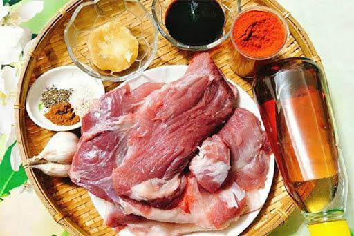 5 cách làm thịt xá xíu ngon mượt, mặn mòi, không biến thành thô - 4