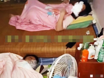 田舎から来た妻は30分間電話したが、夫は家の中の光景を見て唖然として応答しなかった。