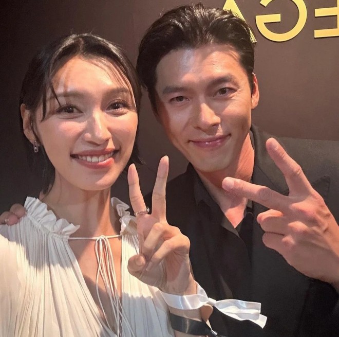 Hyun Bin bất ngờ bị tung ảnh tình cảm bên gái xinh, bà xã Son Ye Jin bất ngờ bị amp;#34;réo tênamp;#34;, mau quản chồng - 5