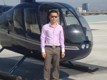 Đại gia Việt lấy phu nhân là hoa hậu: Chơi xế hộp lẫy lừng 1 thời, công ty tập đoàn lớn ngàn tỷ, hiện nay "bặt vô âm tín"