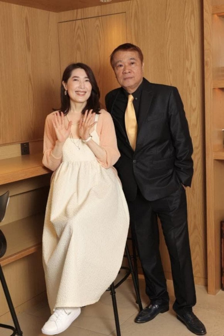 ファン・キム・リエンはスクリーン上で最も大胆：「本物の」写真を公開すると50歳未満が発熱、後輩たちは絶句 - 4