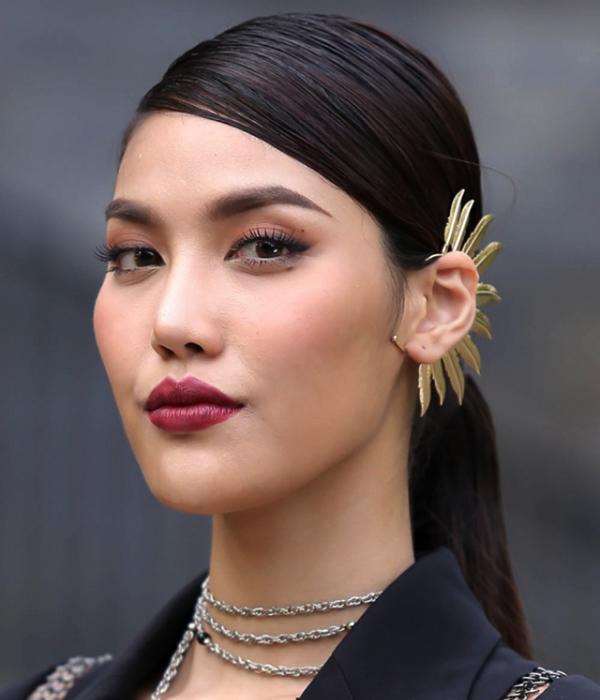 binh thuong luc nao cung “moi tham-moi teu”, cuoi chong roi lan khue lai doi kieu - 14