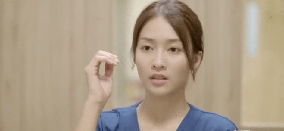 ngoai doi la my nhan, vao vai nhan vat cua song hye kyo, kha ngan bi che kem sac vi... - 3