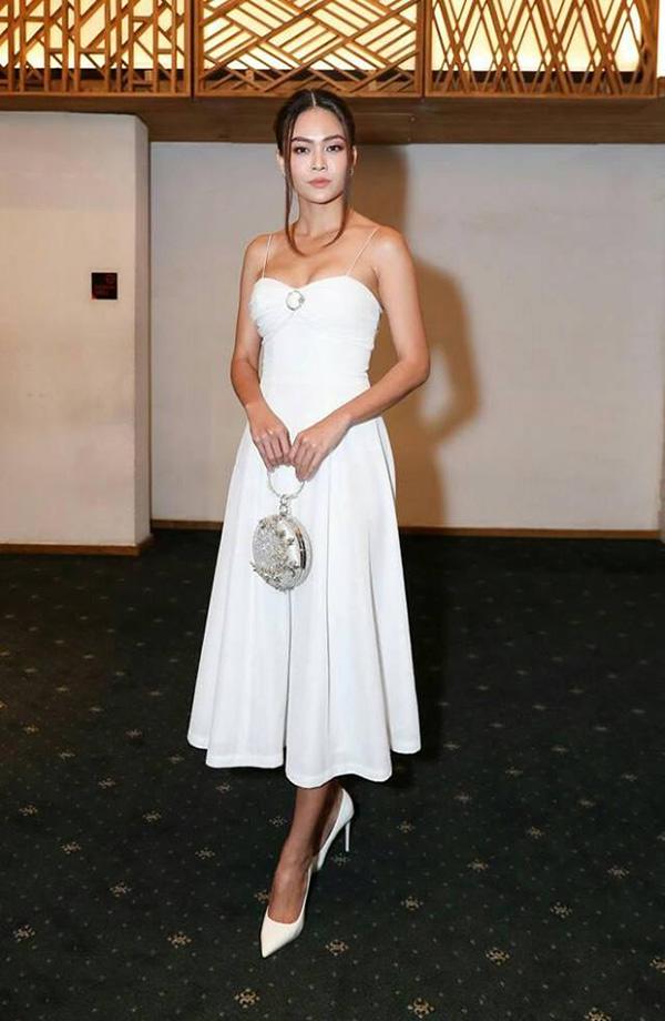 ngay thuong than thai "ngat troi", con o dam cuoi thi huyen my lai tut sac the nay - 6