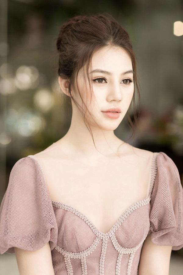 ngay thuong than thai "ngat troi", con o dam cuoi thi huyen my lai tut sac the nay - 10