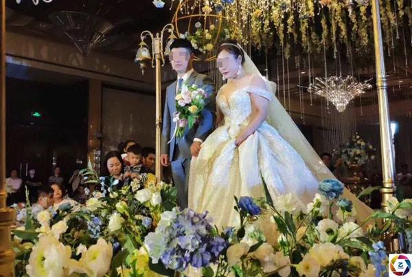 co dau chu re nhan 1.700 ty dong hoi mon tu bo me vo khien dan mang choang vang - 2