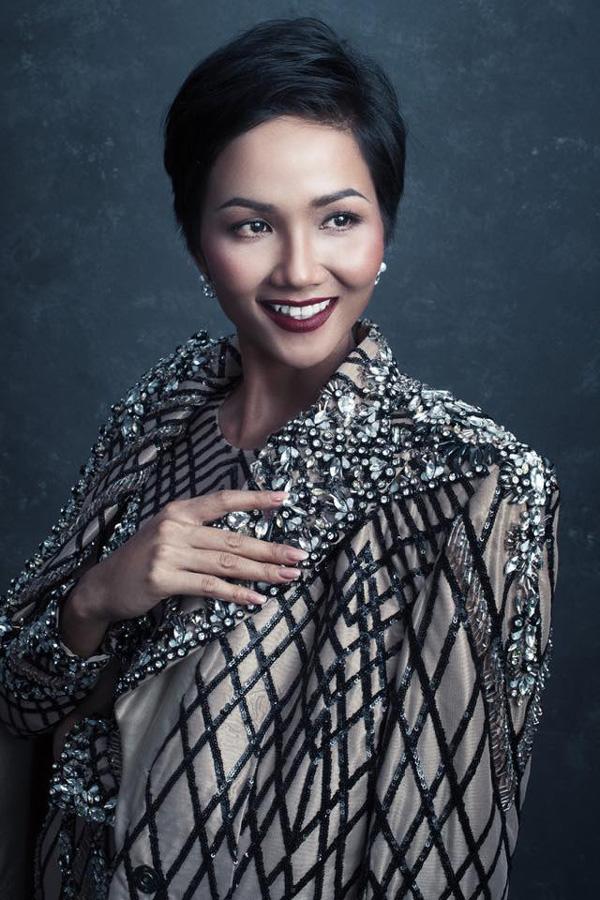 neu khong biet tuoi that, ai cung nghi nhung my nhan nay phai... tren 30 - 3