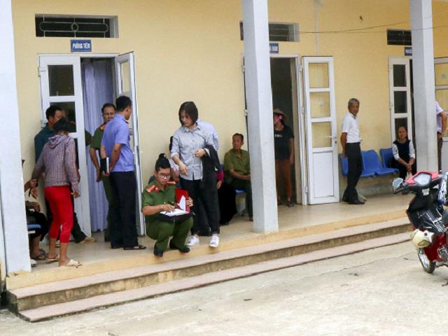 sang dua con di hoc mau giao, chieu nhan tin con tu vong bat thuong o san truong - 1