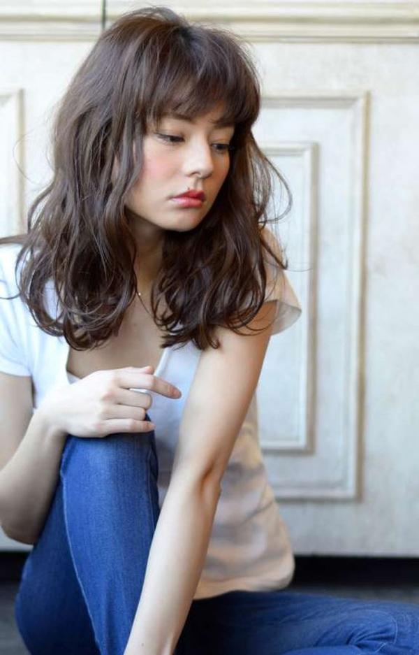 chi can de nhung kieu toc nay thi mat beo, mat vuong, mat dai cung len doi nhan sac - 3