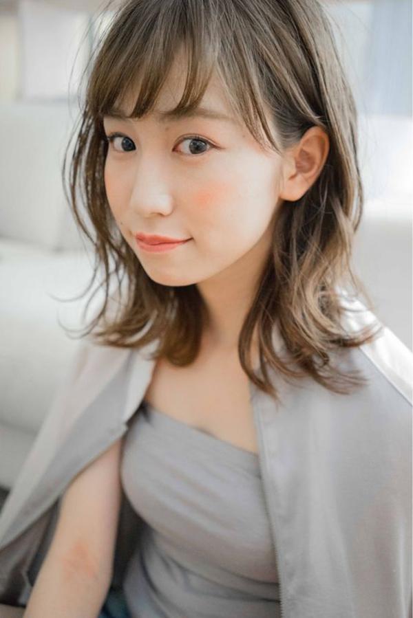 chi can de nhung kieu toc nay thi mat beo, mat vuong, mat dai cung len doi nhan sac - 6