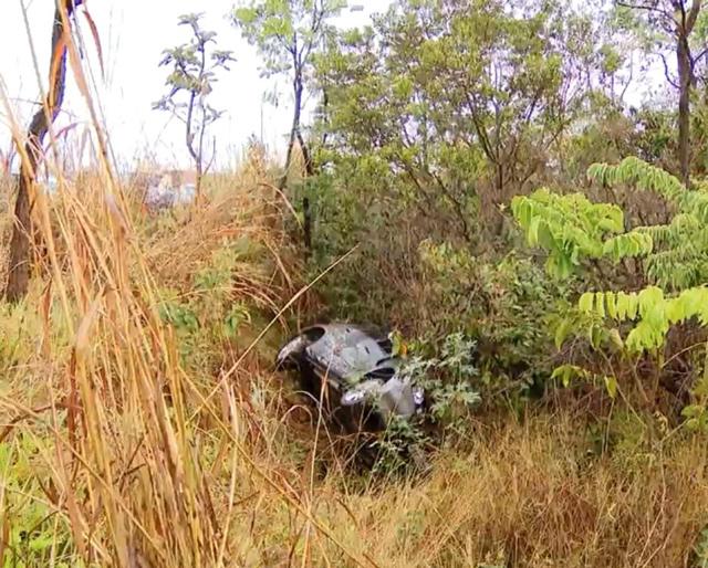 ca nha tu vong trong tai nan tham khoc, be trai 6 tuoi lang thang mot minh suot 2 ngay - 5