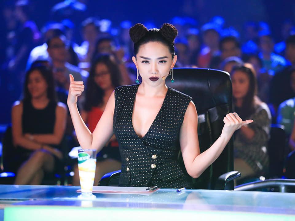 my nhan viet chay dua voi toc na tra: pham huong dan dau khi "cua sung lam nghe" thanh cong - 12