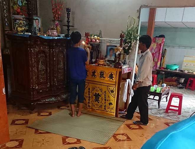vu 6 hoc sinh thuong vong: nghe tin chau bi dien giat chet ong ngoai soc nang qua doi - 2