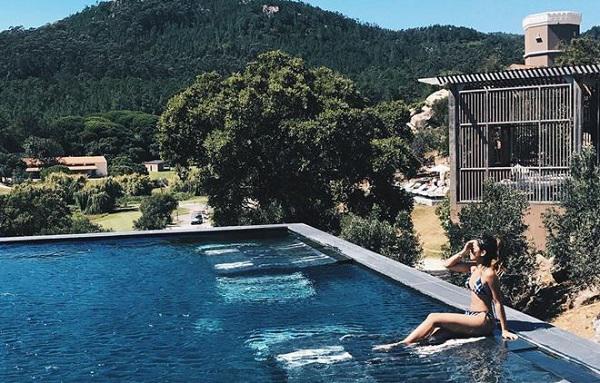 ha tang va em chong do dang voi bikini - ke tam lang nguoi nua can - 7