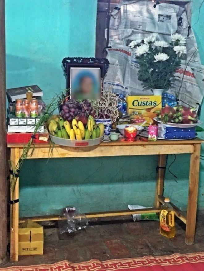 gia canh khon cung cua gia dinh be trai 22 thang tuoi tu vong do truyen dich - 2