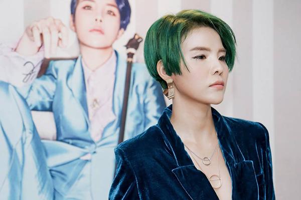 vu cat tuong dinh nghi van "dao keo" boi guong mat nhu "copy paste" voi ky duyen, ho quynh huong - 5