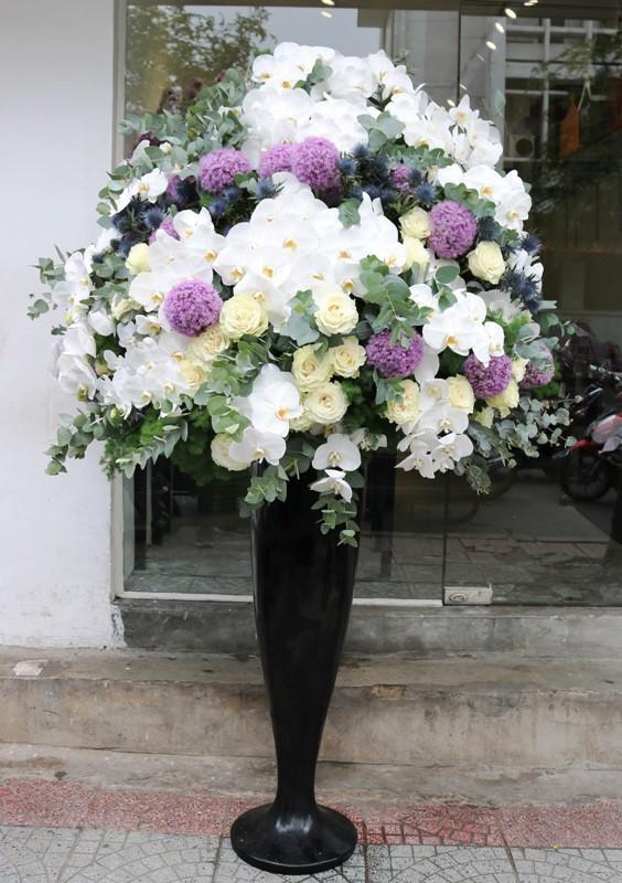 "chat ngat" voi qua tang hong vang nguyen chat gia hang tram trieu dong dip 20/10 - 7