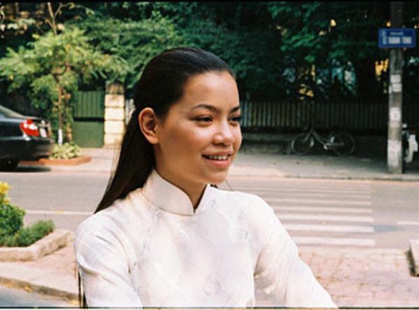 pham huong, ho ha, minh hang cung co thoi ky dem nhem chang muon nhin lai - 4