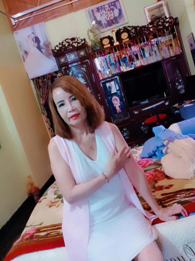 co dau 62 tuoi khoe nhan sac tre dep nhu gai doi muoi sau khi tan trang - 3