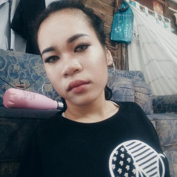 hon 100 ngan nguoi theo doi, co gai khong-co-tay nay thuc su da lam nen dieu ky dieu! - 8