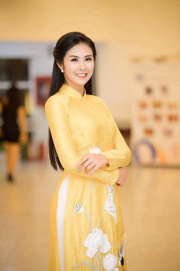 bo di lop son phan, lieu ky duyen, thu thao co con xinh dep voi guong mat moc? - 12