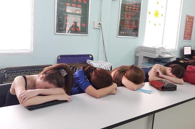 choang vang su that ve nhung duong day sextour ngan do kieu... da cap cua kieu dai du - 1