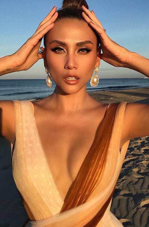 vo hoang yen so huu vong 1 troi cho, du thu nho 3 lan nhung van "lon nhanh nhu thoi"? - 8