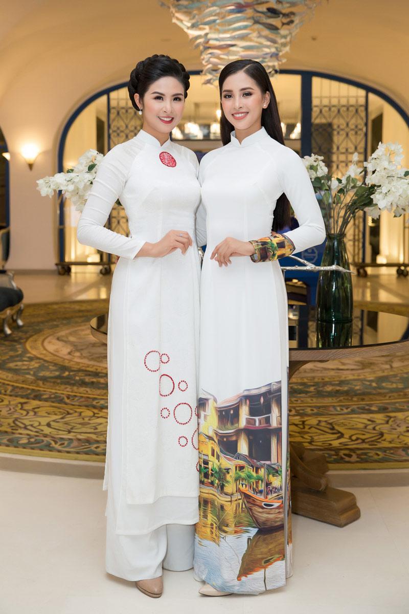 Đỗ Mỹ Linh và Tiểu Vy đẹp tinh khôi khi cùng diện áo dài trắng